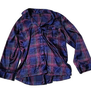 VICTORIA secret Maroon and dark blue button up